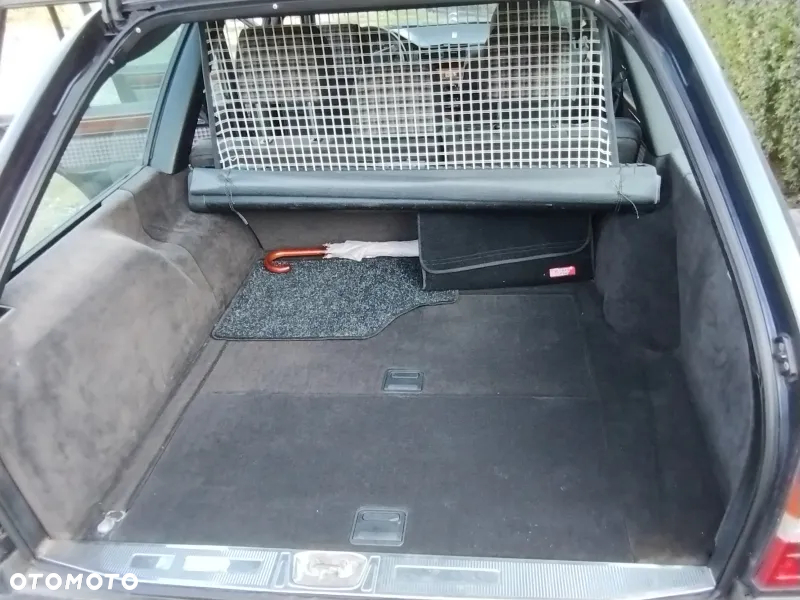 Mercedes-Benz Klasa E 250 T Diesel - 6