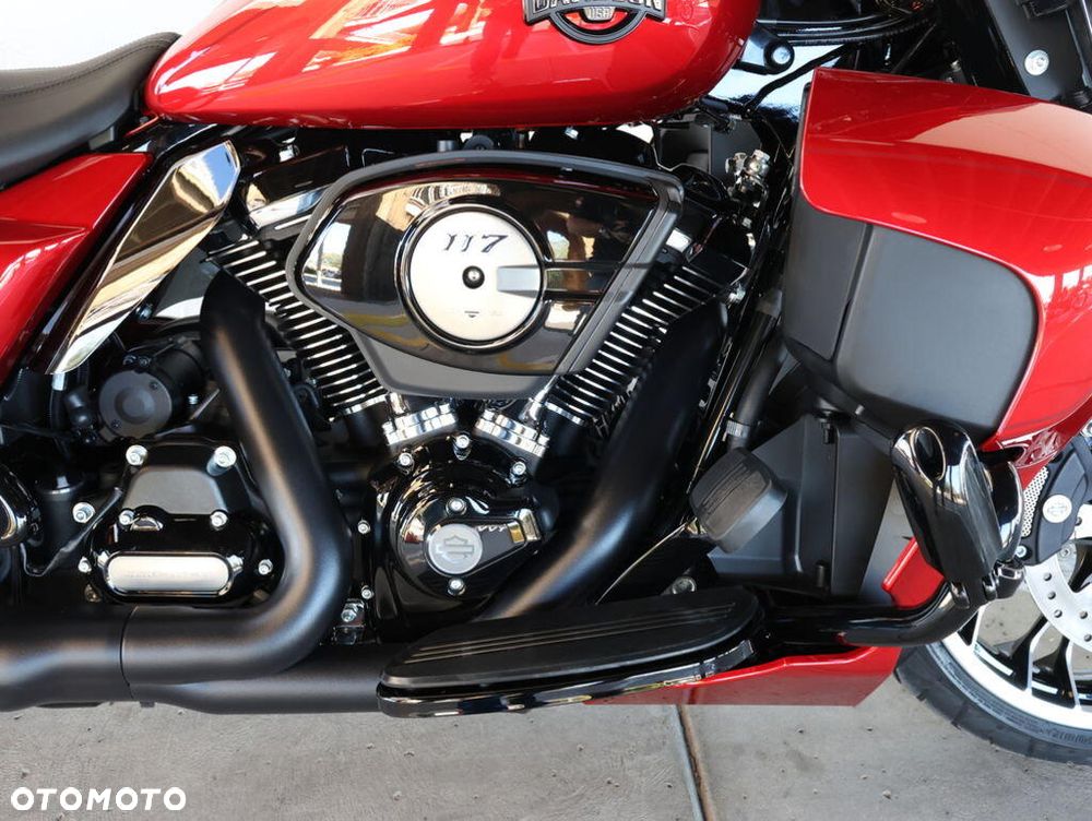 Harley-Davidson Touring Street Glide - 9