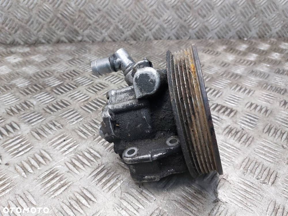 POMPA WSPOMAGANIA MERCEDES-BENZ VITO 2.2 D - 1