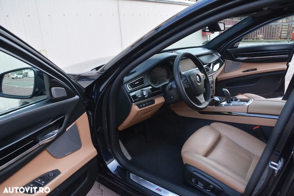 BMW Seria 7 730d xDrive - 15