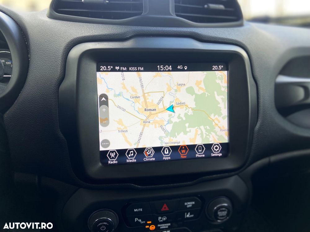 Jeep Renegade - 16
