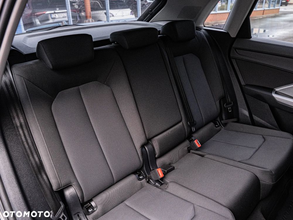 Audi Q3 35 TFSI S tronic - 26