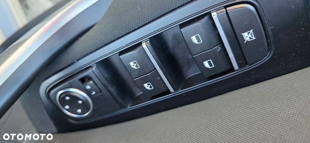 Kia Ceed 1.0 T-GDI ISG Dream-Team Edition - 15