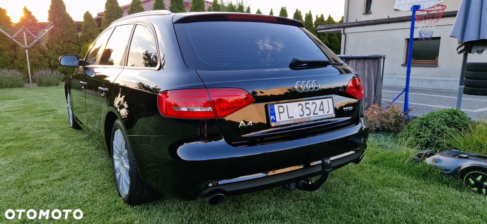 Audi A4 Avant 1.8 TFSI Ambiente - 2