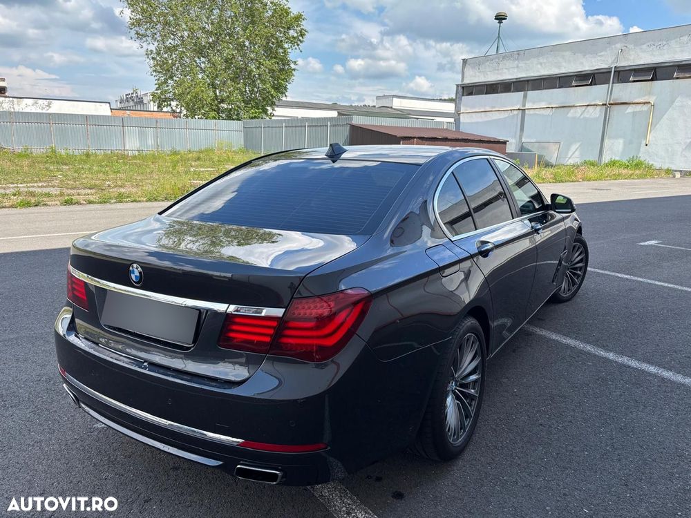 BMW Seria 7 750d xDrive - 4
