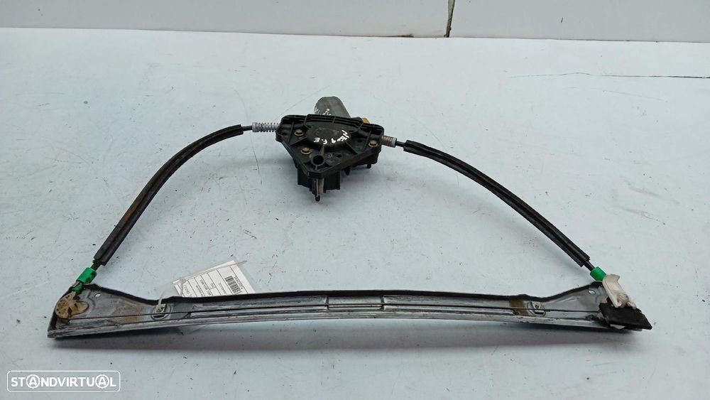 Elevador vidros frente esquerdo RENAULT Clio II (BB0/1/2_, CB0/1/2_) - 2