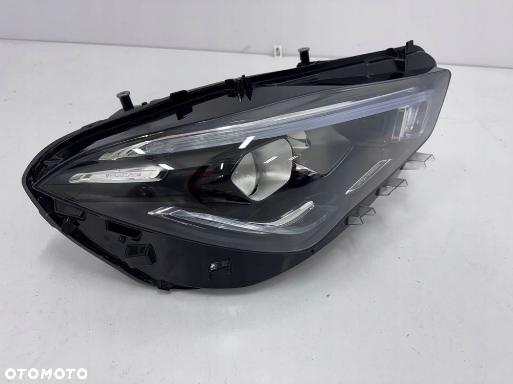 LAMPA PRAWA PRZÓD PRZEDNIA MERCEDES CLA C118 W118 A118 LED HIGH PERFORMANCE - 2