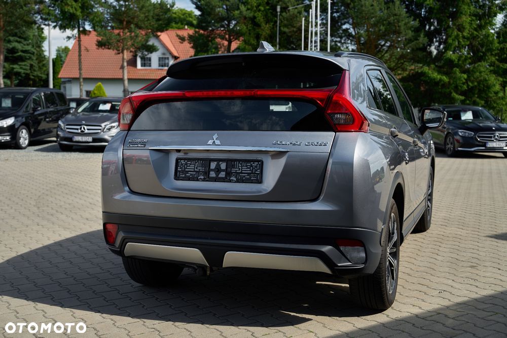 Mitsubishi Eclipse Cross - 9