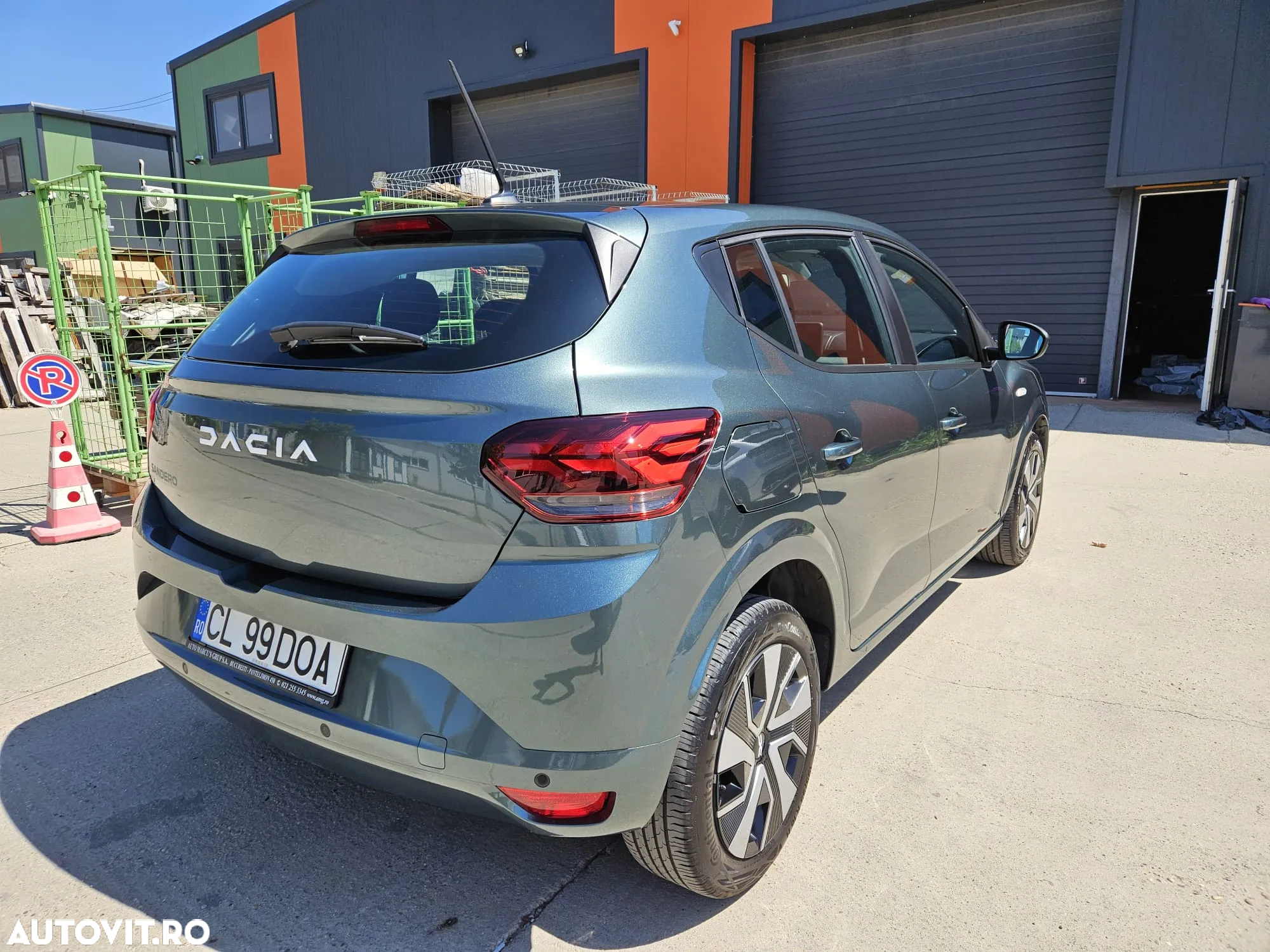 Dacia Sandero ECO-G 100 MT5 Expression - 9