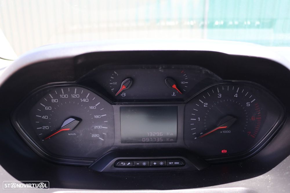 Peugeot Partner 1.6HDi 3 Lug Frigorifica c/Iva Incluído - 19