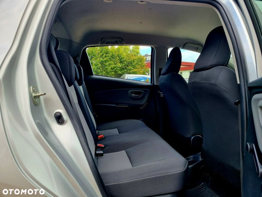 Toyota Yaris 1.5 VVT-i Style - 12