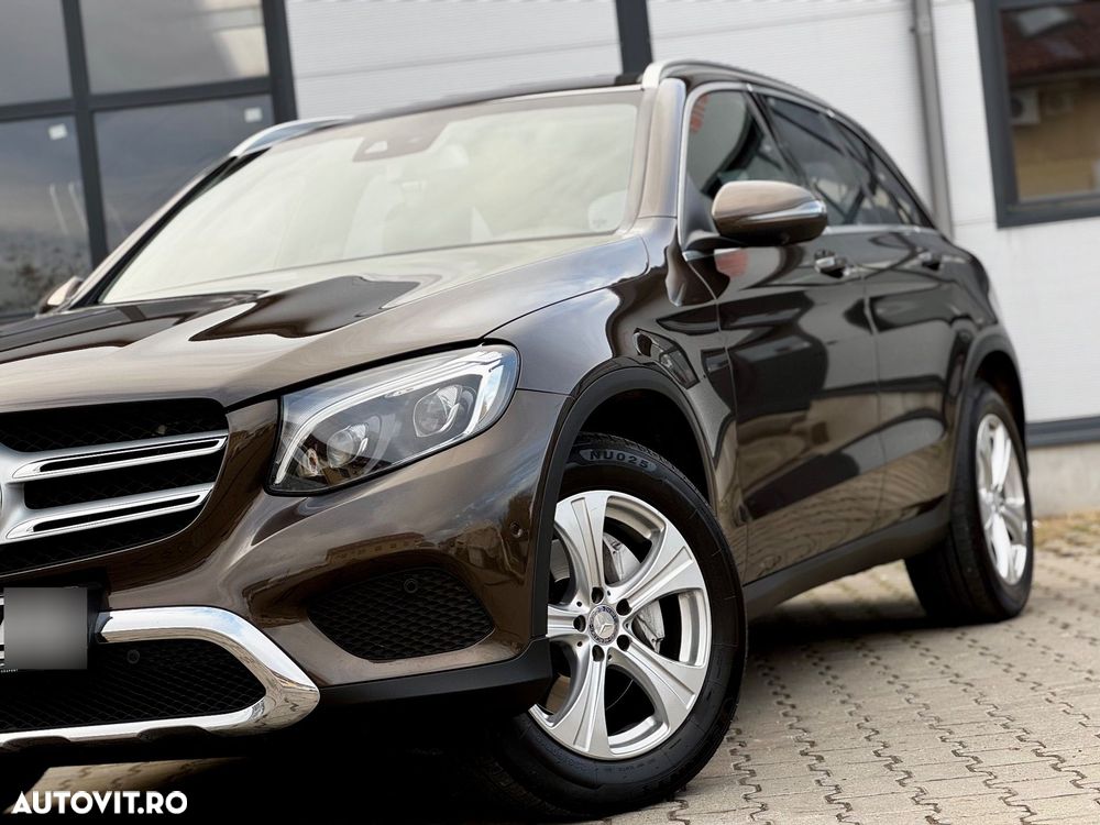 Mercedes-Benz GLC 220 d 4Matic 9G-TRONIC Exclusive - 37
