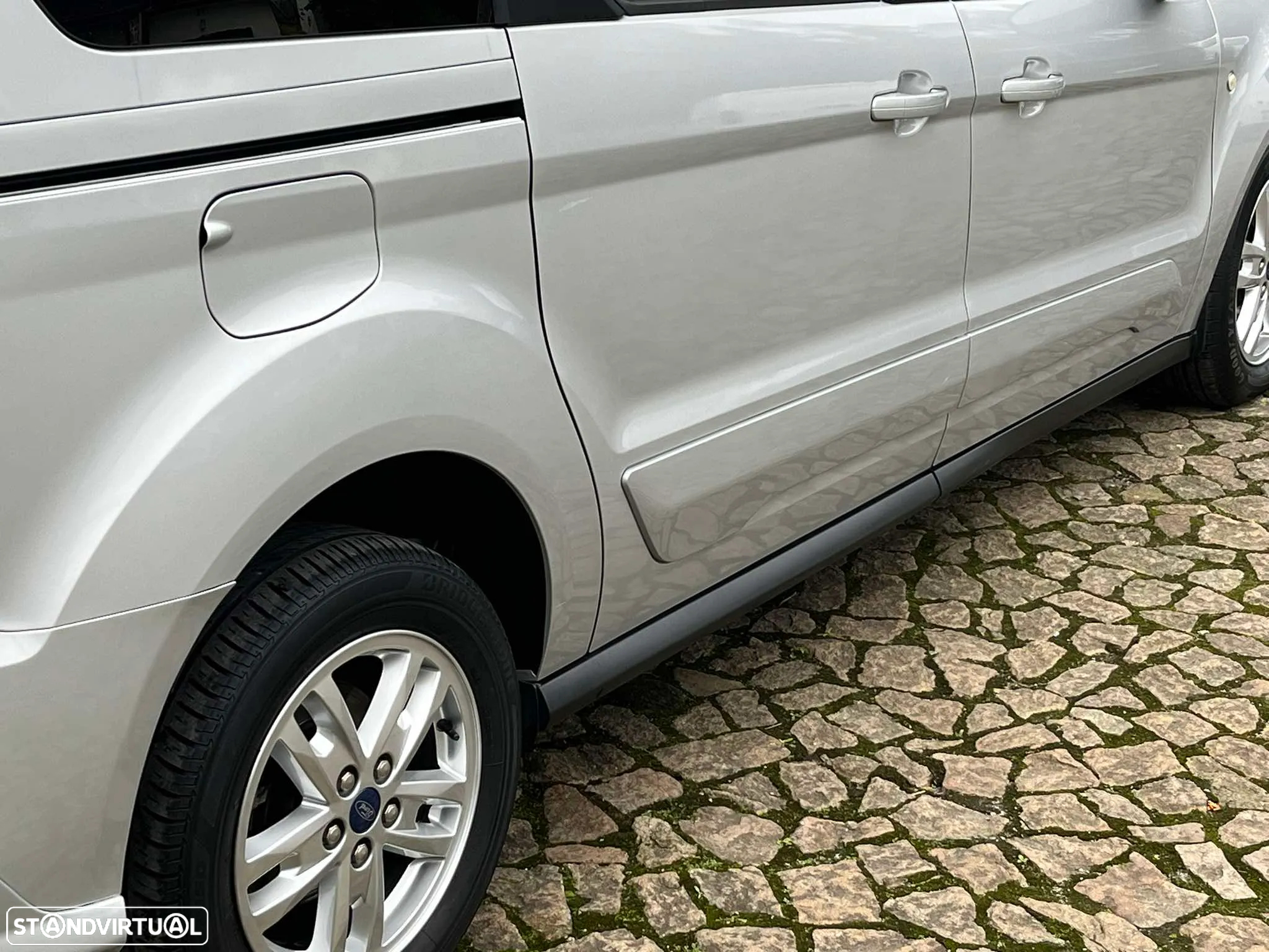 Ford Tourneo Connect Grand 1.5 TDCi Titanium - 11