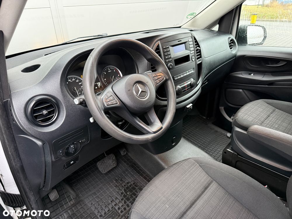 Mercedes-Benz Vito - 10