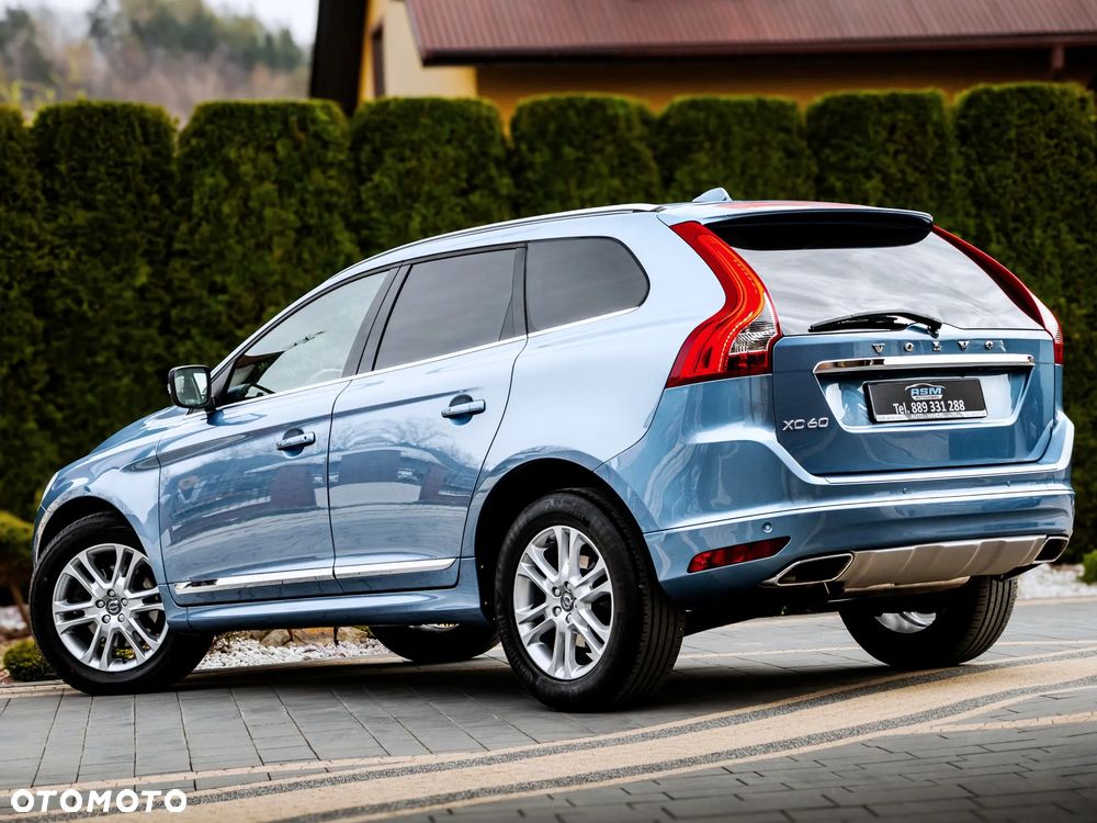 Volvo XC 60 D3 Geartronic Summum - 4