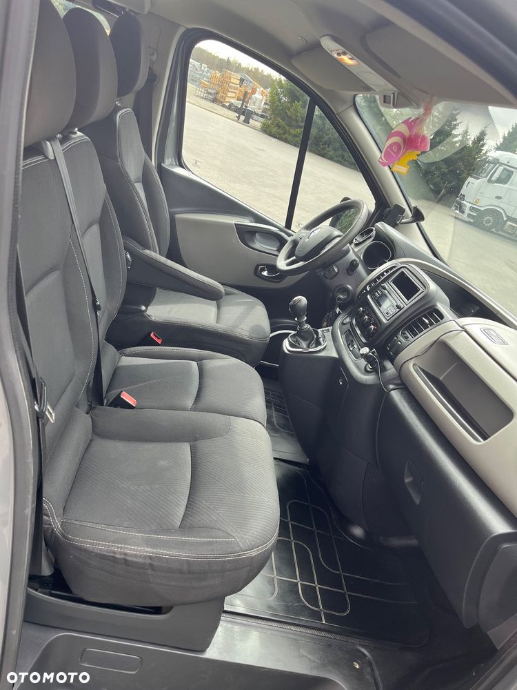 Renault Trafic - 11