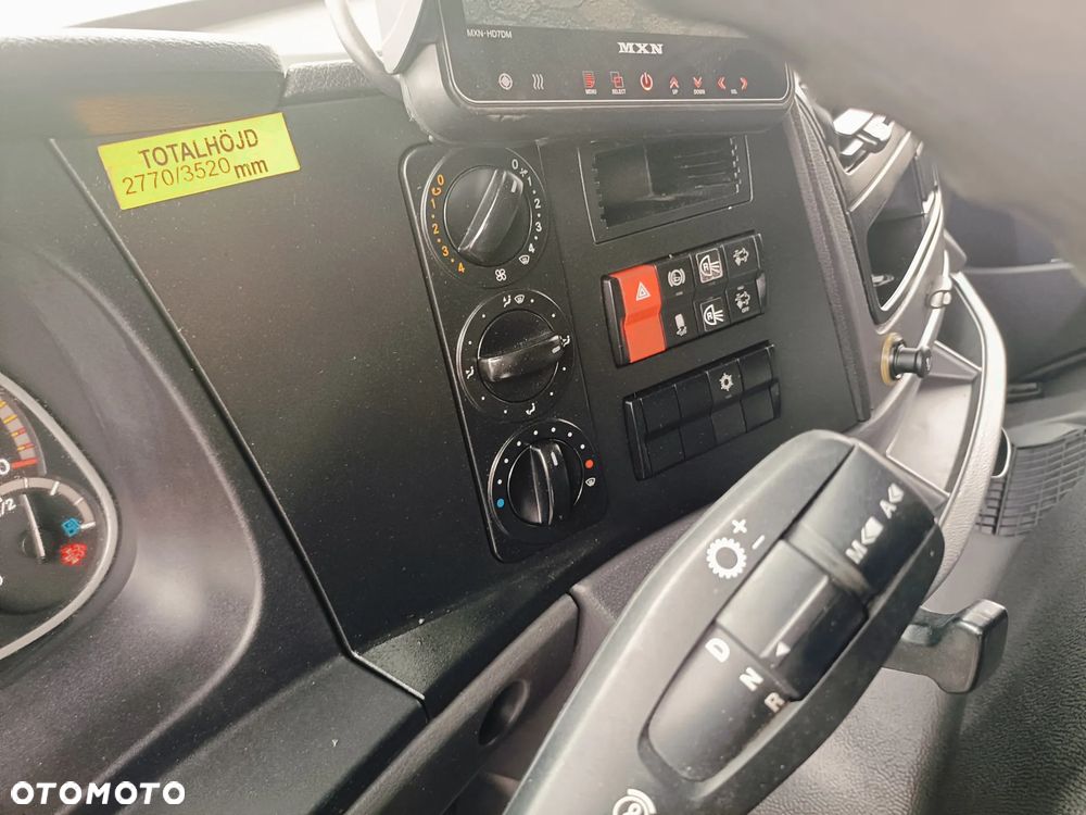 Mercedes-Benz ATEGO - 19