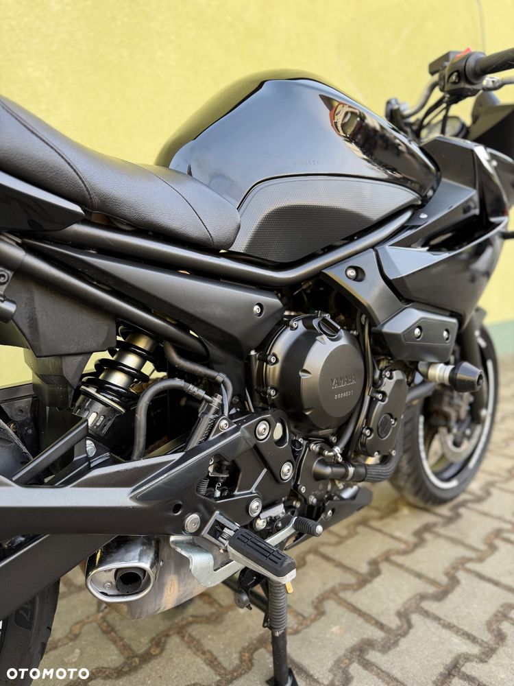 Yamaha XJ - 13