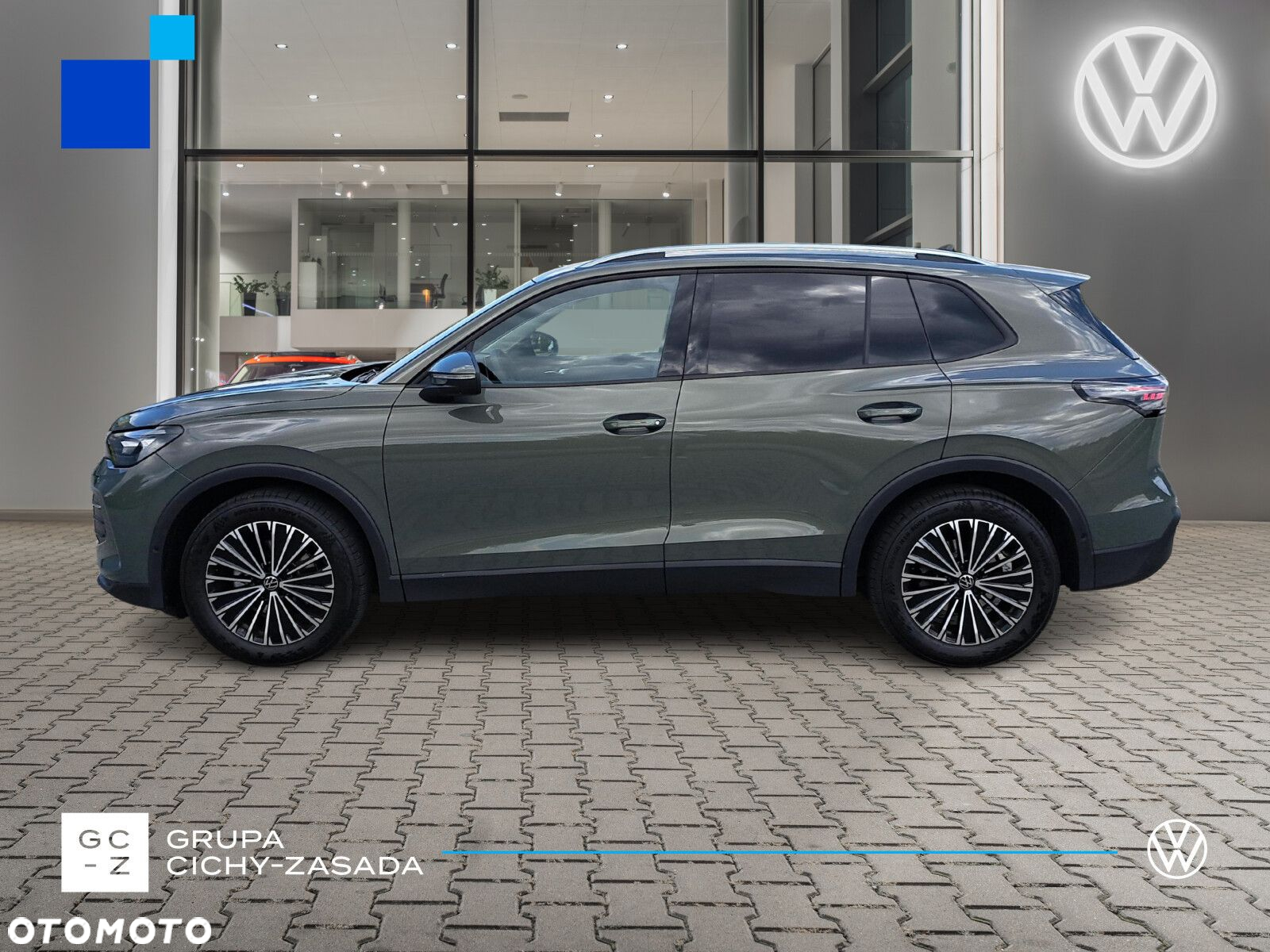 Volkswagen Tiguan - 2