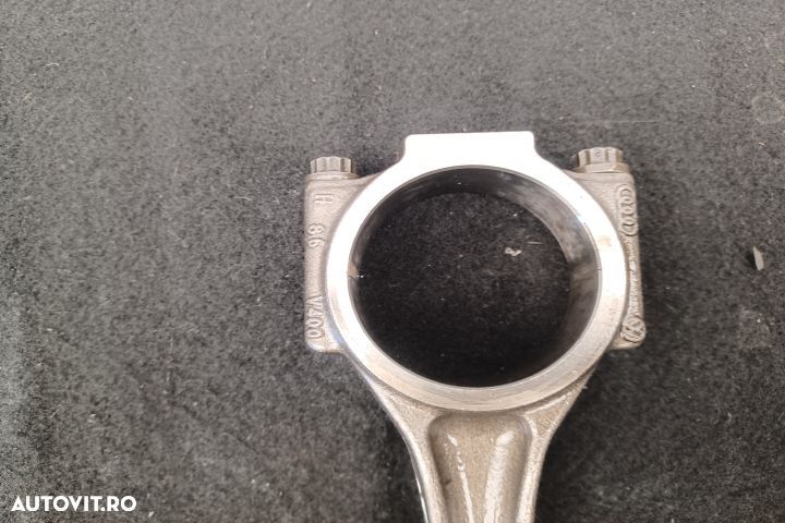 Piston motor 2.0 CFF Audi Q3 8U [2011 - 2014] Crossover 2.0 TDI MT (1 - 6