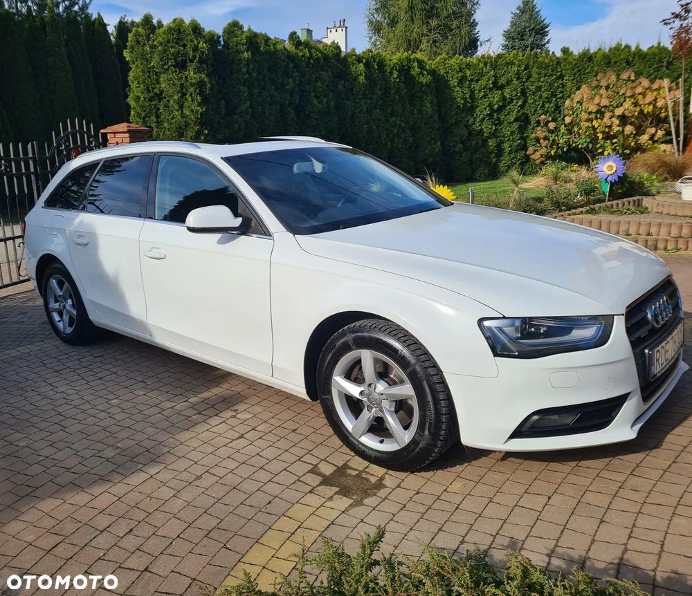 Audi A4 - 1