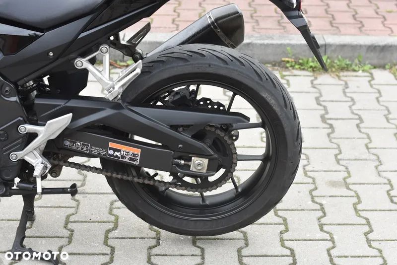 Honda CB - 32