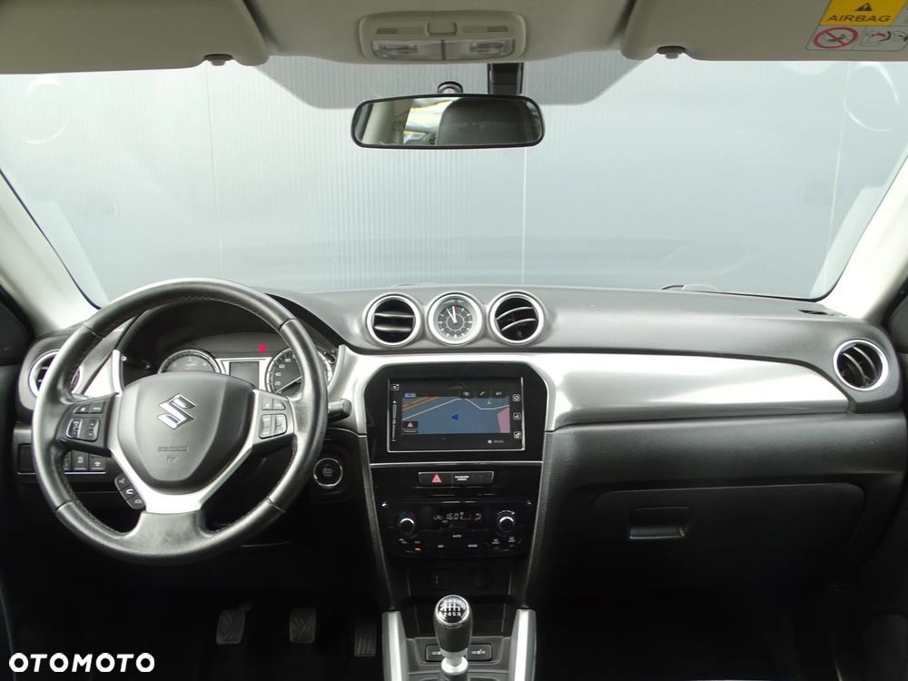 Suzuki Vitara 1.6 DDiS (4x2) Comfort - 16