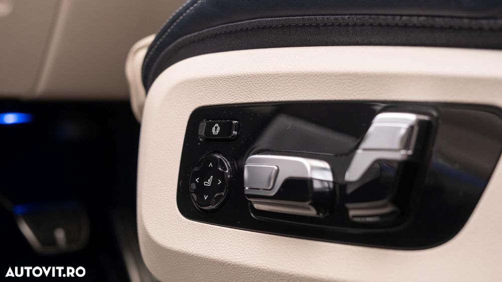 BMW X7 - 12