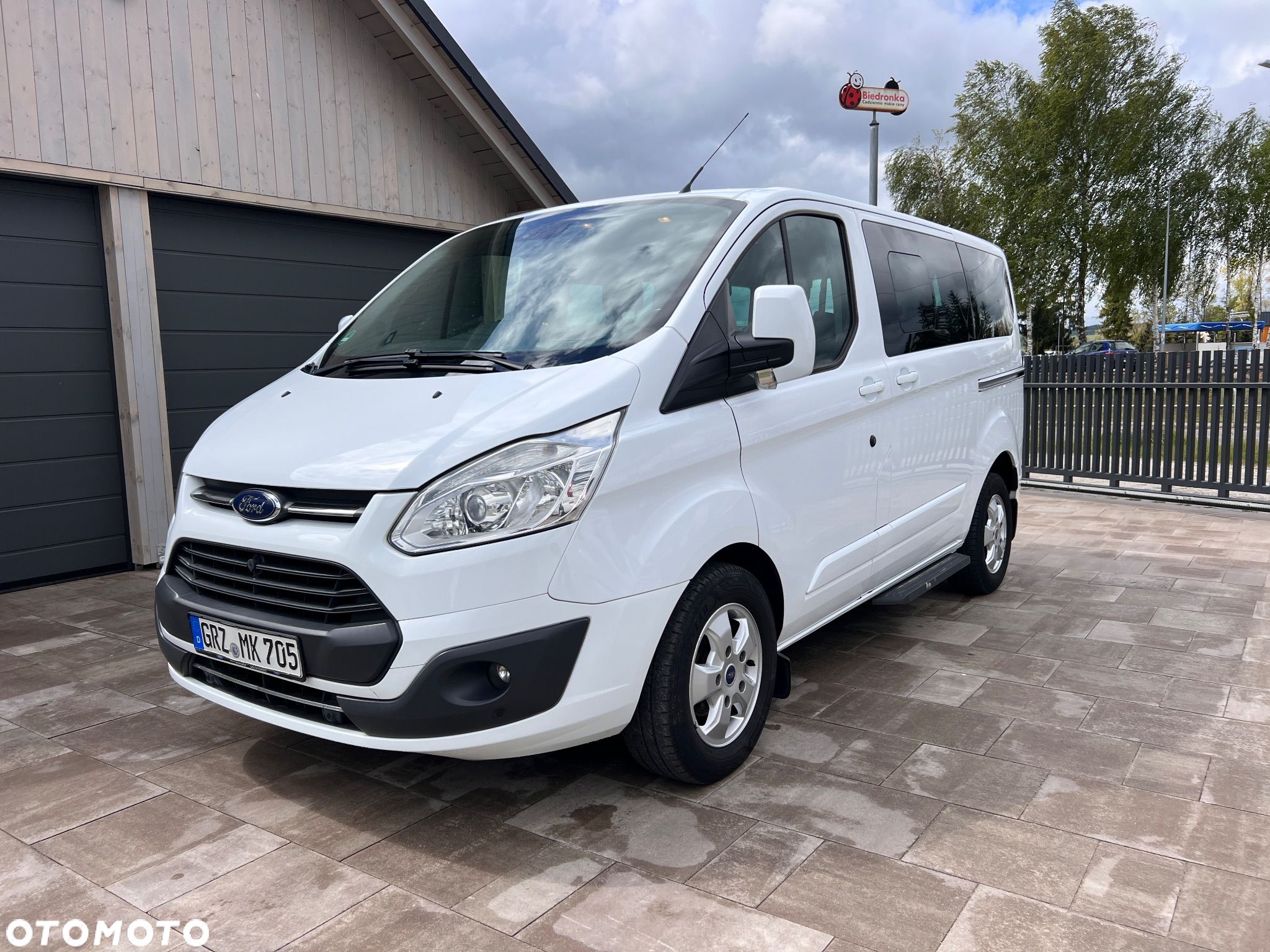 Ford Tourneo Custom 2.0 EcoBlue L1 Titanium - 1