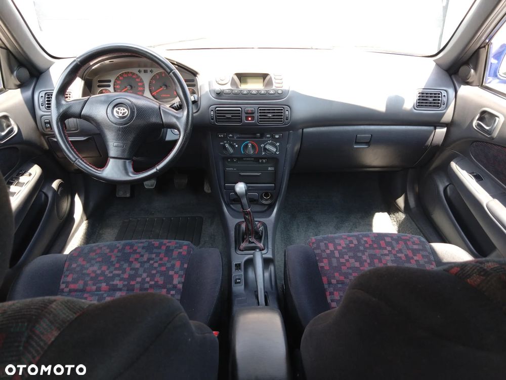 Toyota Corolla - 7