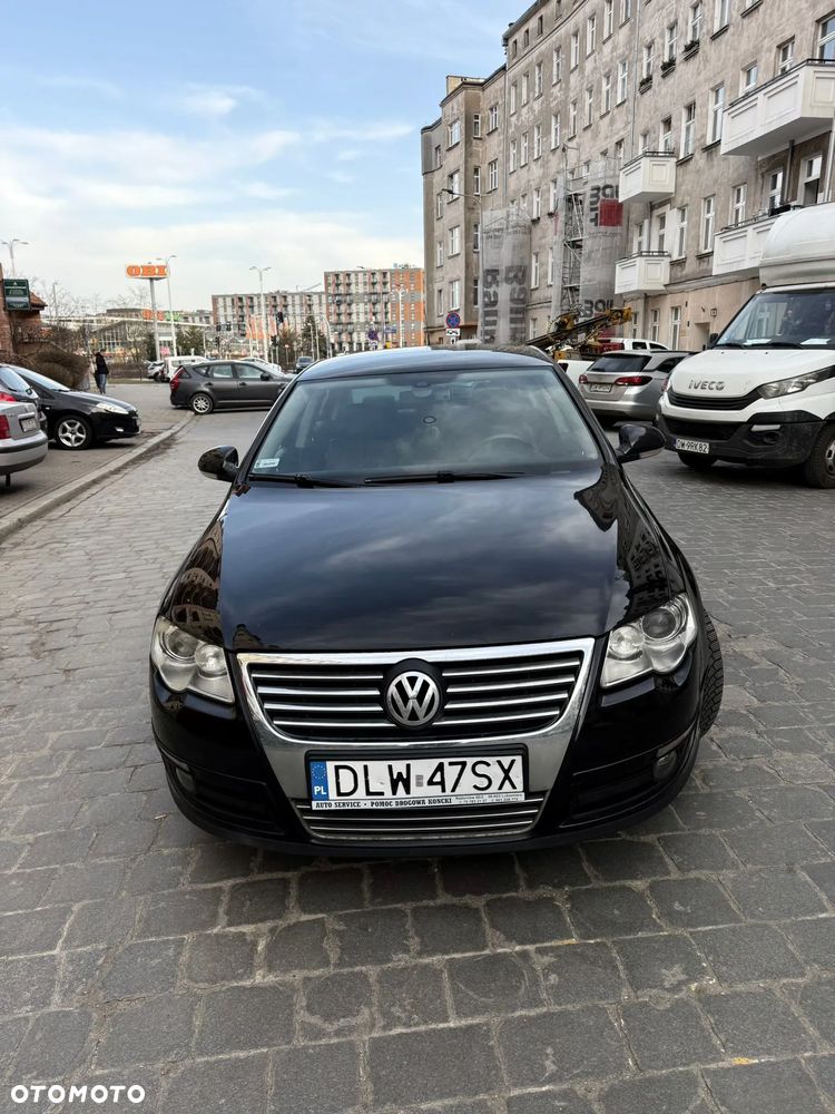 Volkswagen Passat 2.0 TDI DPF Highline - 1