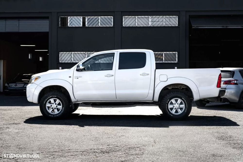 Toyota Hilux 2.5 D-4D 4WD CE AC - 3