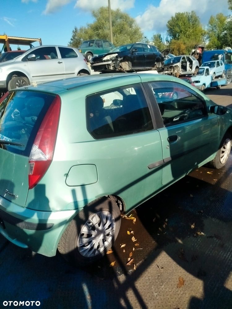 Fiat Punto 2 na części. - 9