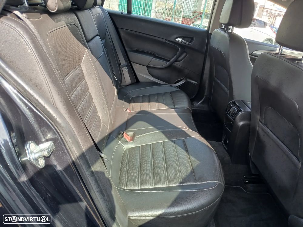 Opel Insignia Sports Tourer - 21