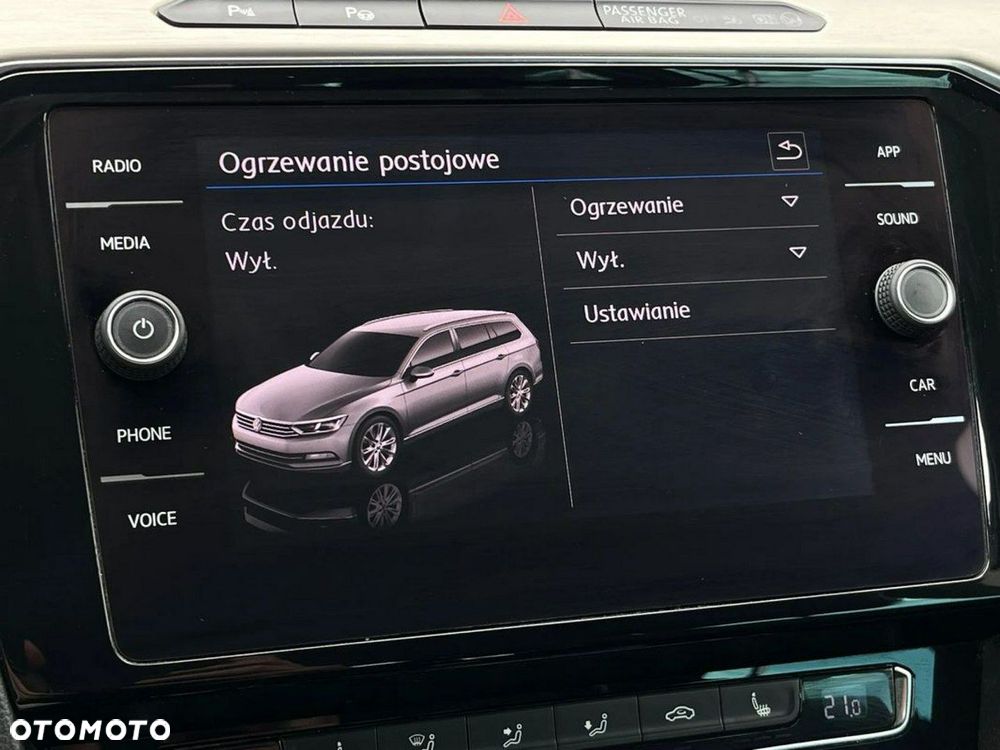 Volkswagen Passat - 27