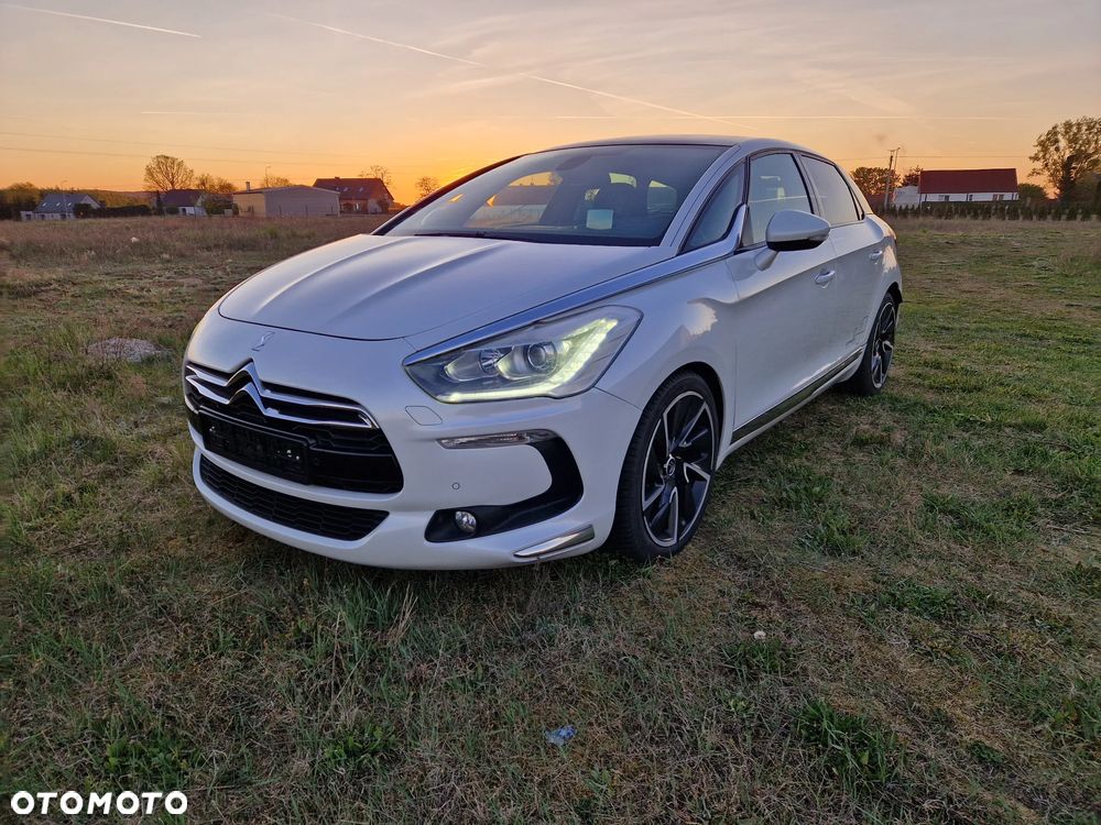 Citroën DS5 THP 200 SportChic - 1