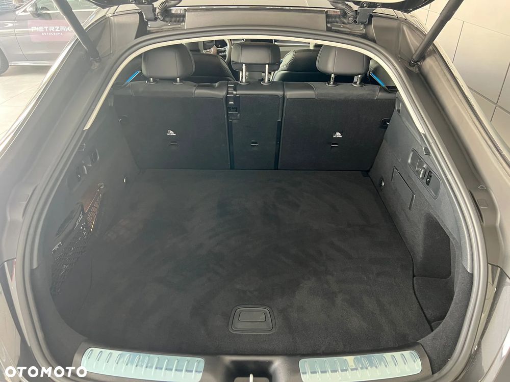 Mercedes-Benz GLC - 17