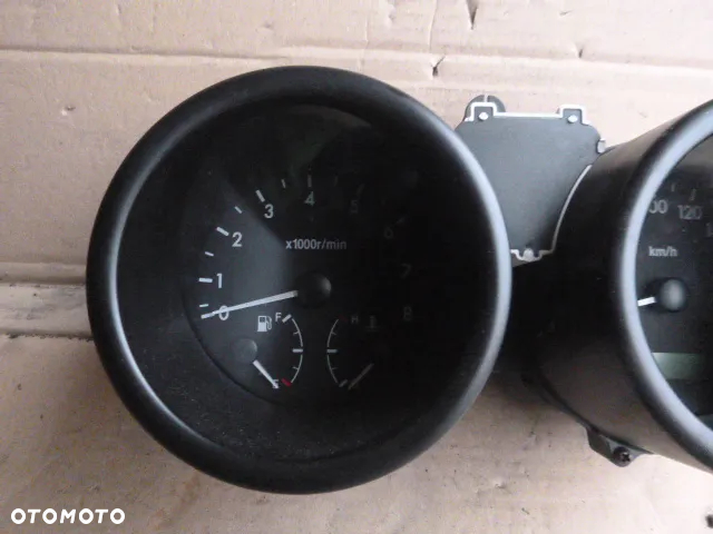 LICZNIK ZEGARY DAEWOO KALOS CHEVROLET AVEO T200 1.4 - 5