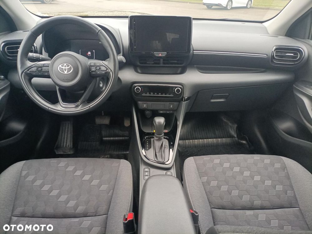 Toyota Yaris Hybrid 1.5 Style - 9