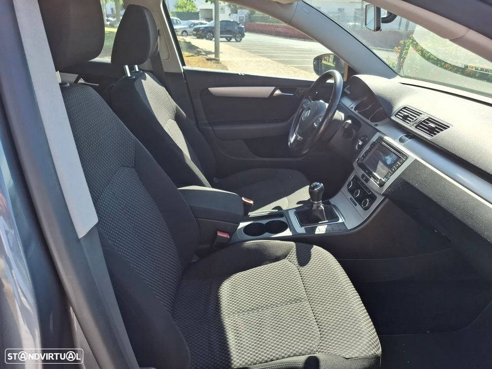 VW Passat Variant 1.6 TDI BlueMotion - 3