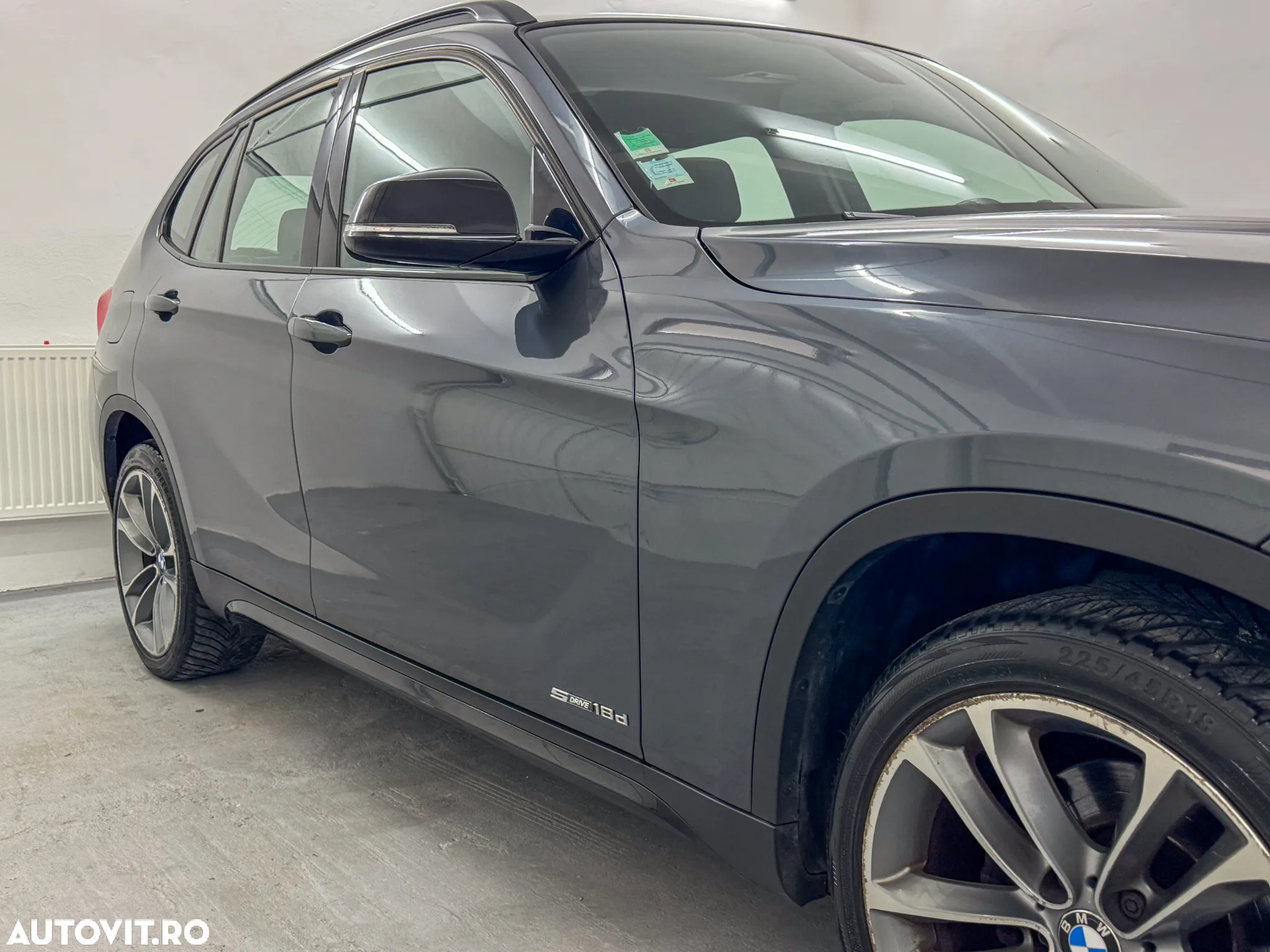 BMW X1 sDrive18d Sport Line - 33