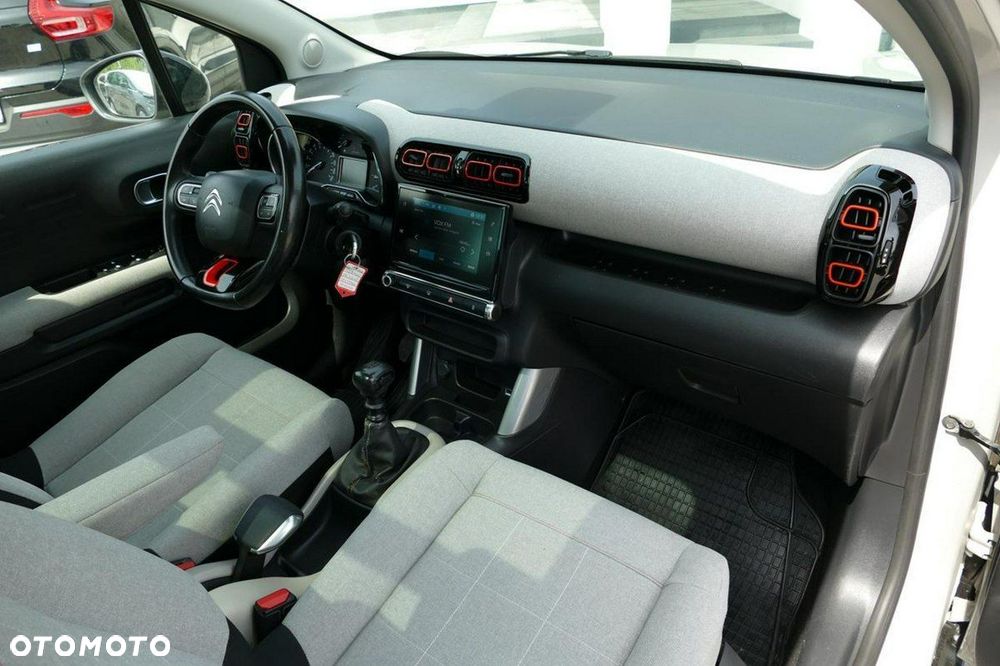 Citroën C3 Aircross 1.2 PureTech Shine S&S - 24