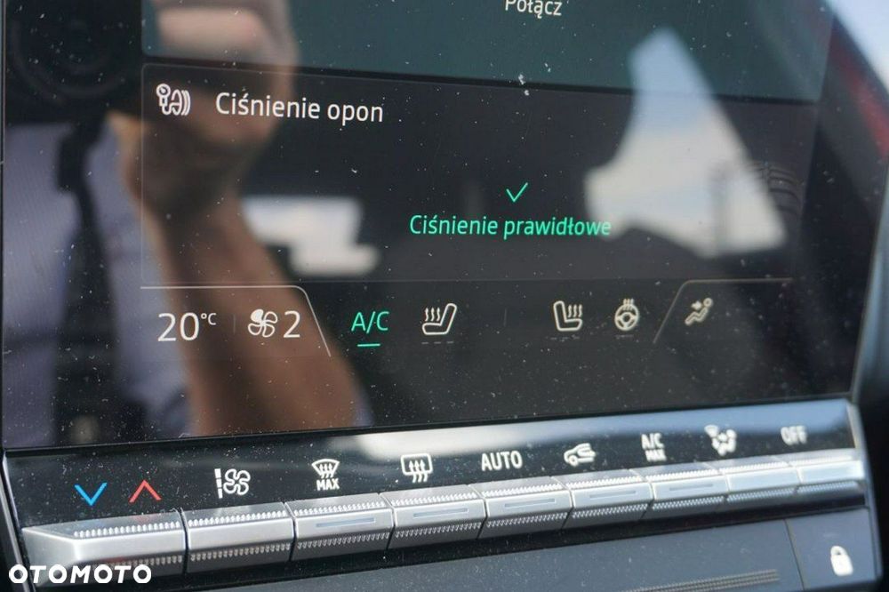 Renault Captur 1.0 TCe Techno - 21