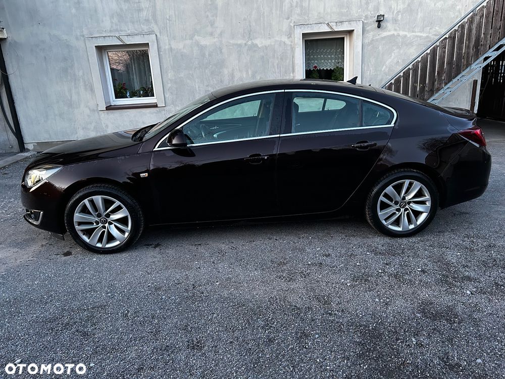 Opel Insignia 1.6 T Cosmo S&S - 3