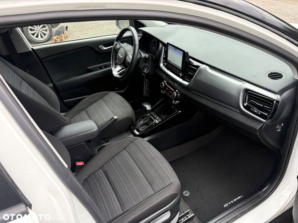 Kia Stonic 1.0 T-GDI OPF Mild Hybrid DCT7 Platinum - 27