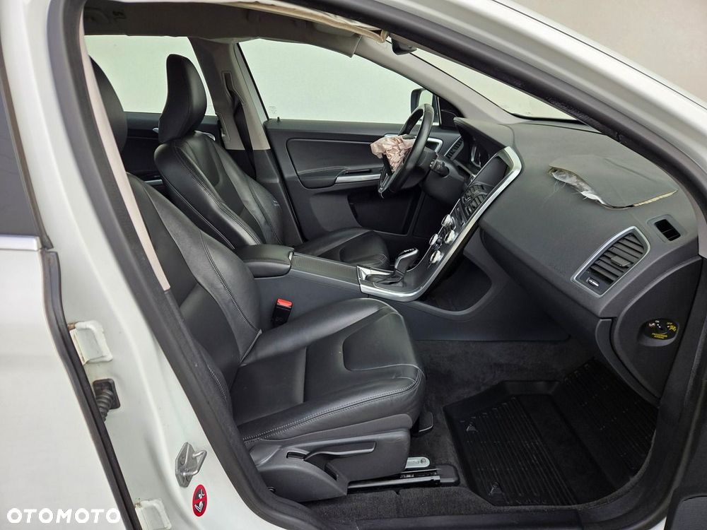 Volvo XC 60 - 11