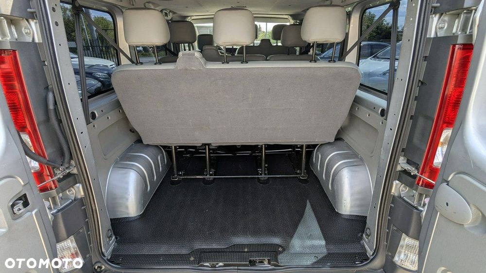Opel Vivaro - 33