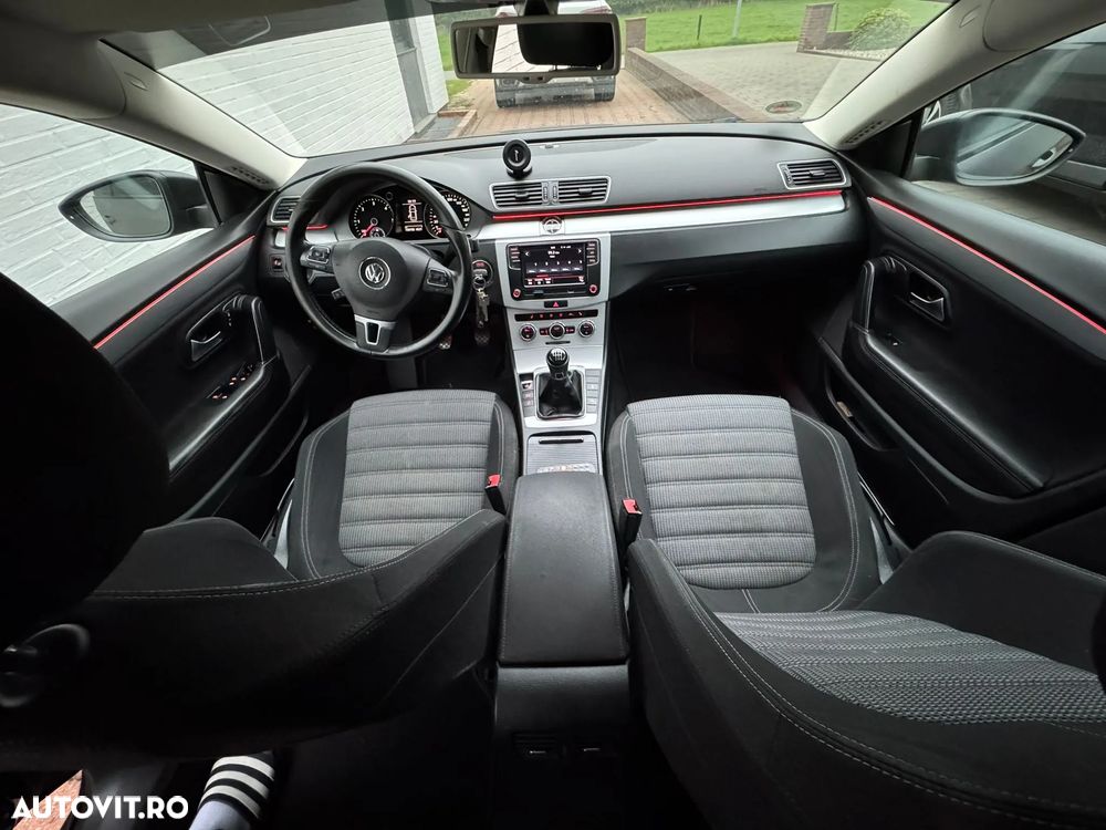 Volkswagen Passat CC 2.0 TDI BlueMotion Technology - 9