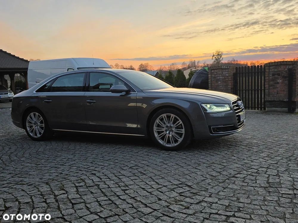 Audi A8 4.2 TDI DPF (clean diesel) quattro tiptronic Lang - 14