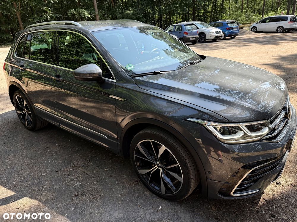 Volkswagen Tiguan 2.0 TDI SCR 4MotION DSG R-Line - 4